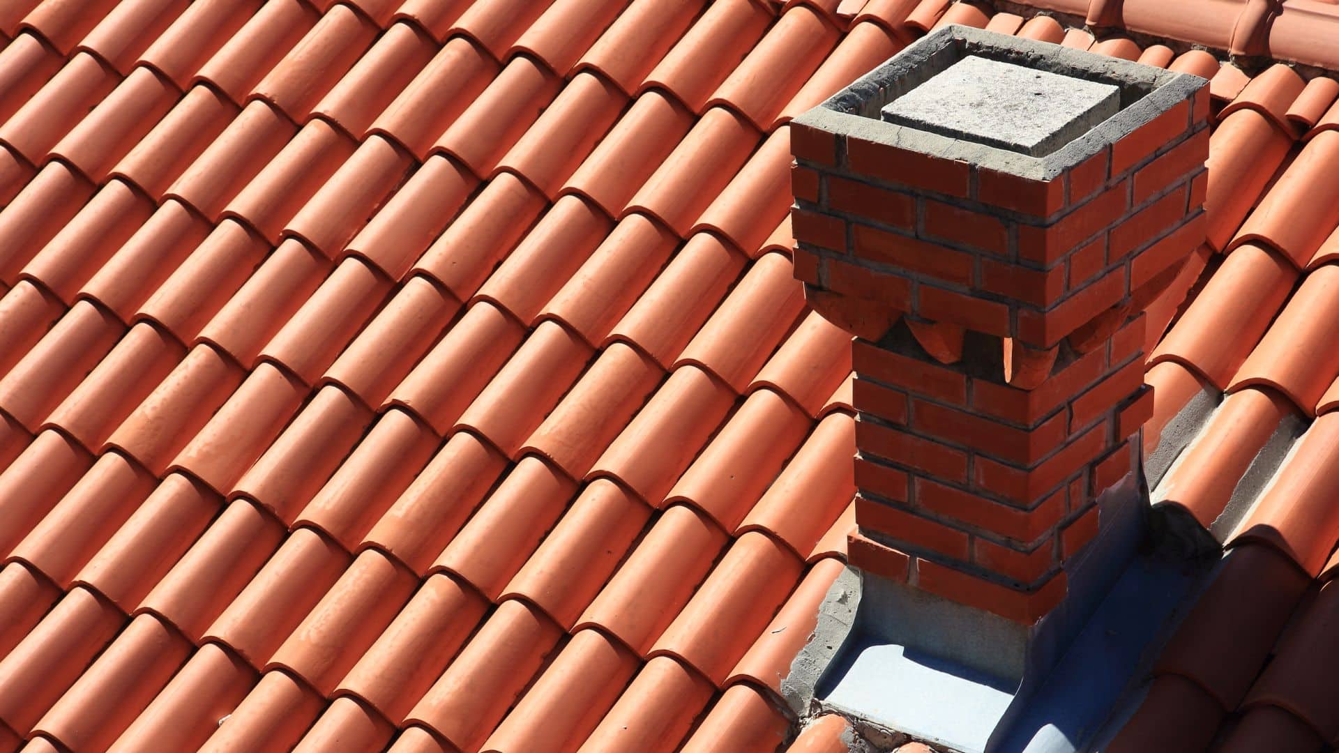 Demandez votre devis gratuit à notre expert toiture et isolation, JDS Rénovation Habitat, à Pontarlier, Dole, Poligny, Champagnole et Besançon (25).
